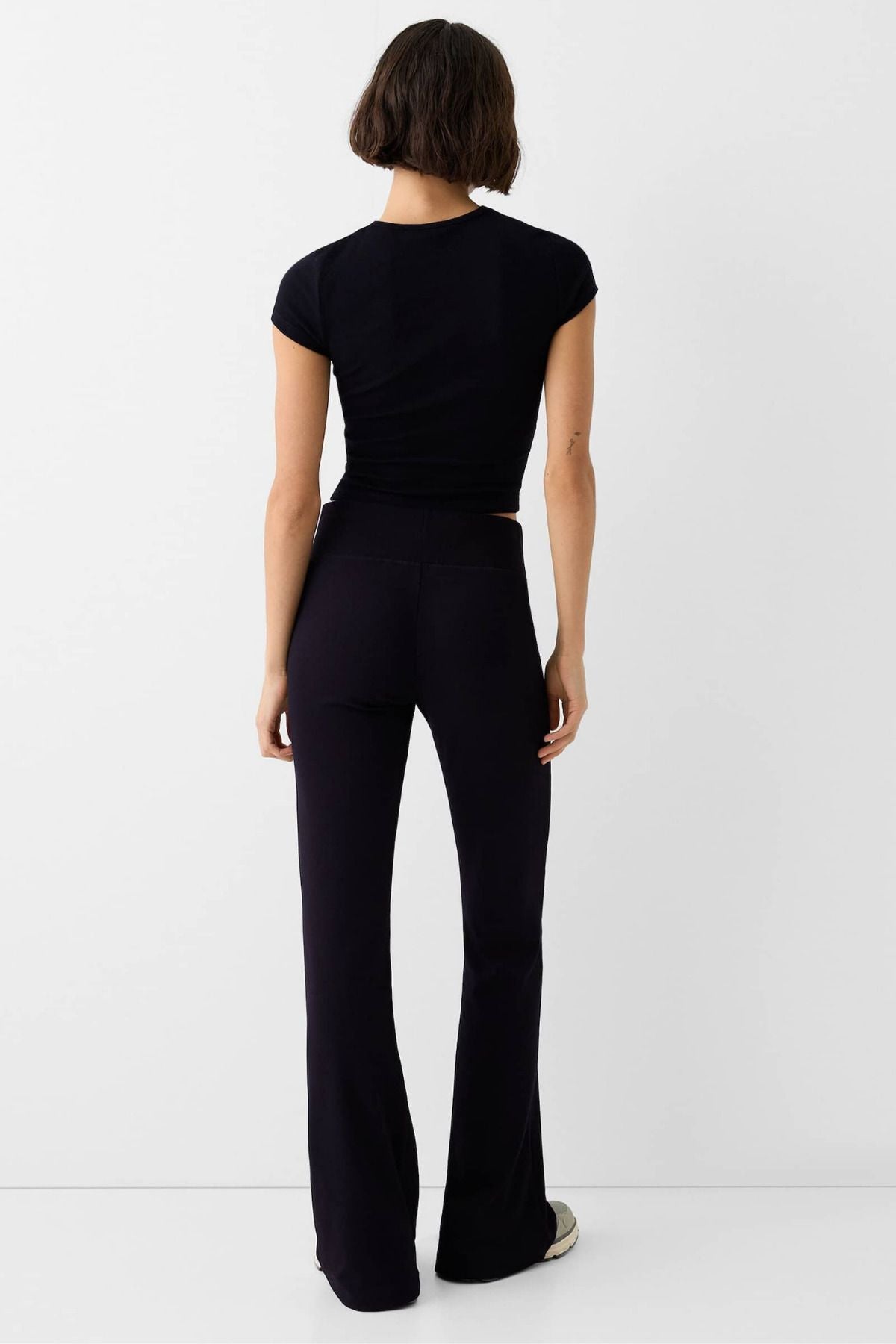 Kadın Bisiklet Yaka Basic Ultra Soft %100 Pamuk Kısa Kol Body
