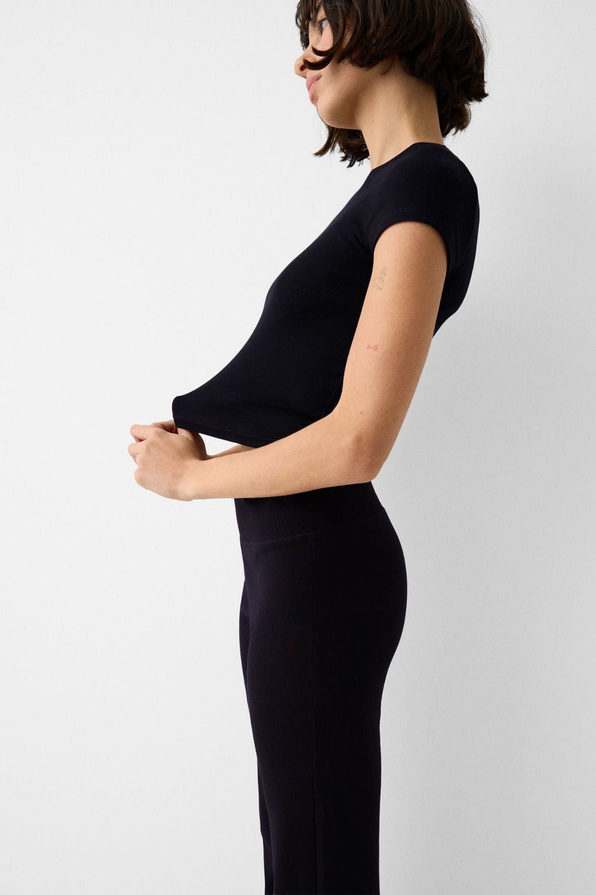 Kadın Bisiklet Yaka Basic Ultra Soft %100 Pamuk Kısa Kol Body