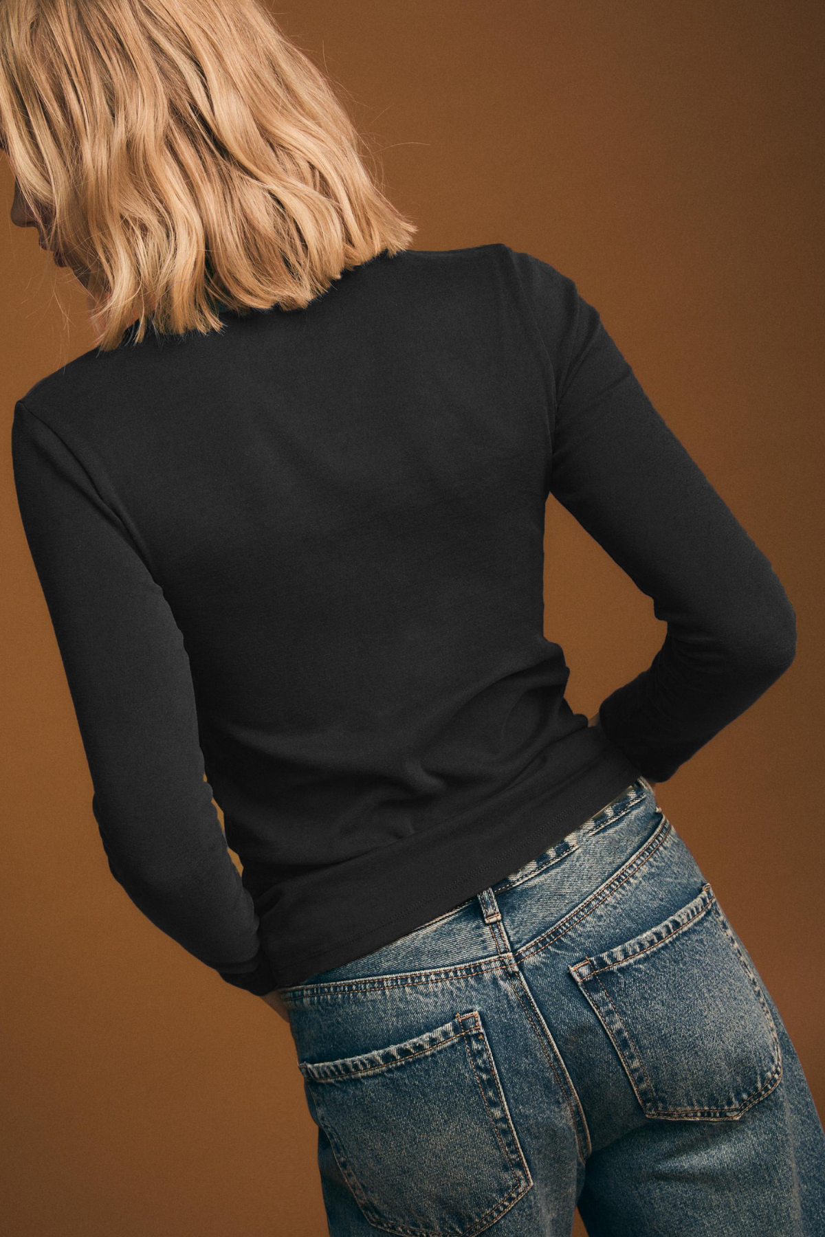 Kadın Dik yaka yumuşak dokulu basic uzun kol tişört