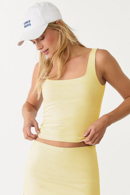 Kadın %95 Pamuk Kare Yaka Askılı Body