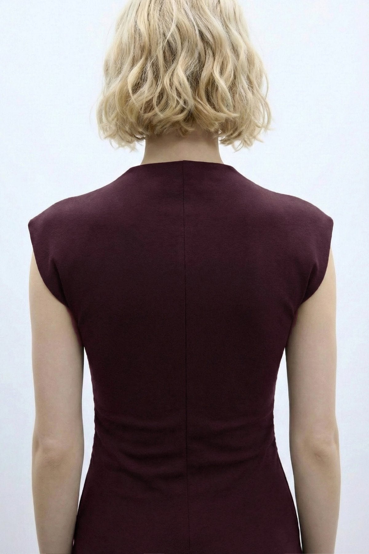 Vücüda Oturan Büzgülü Pamuk Elbise