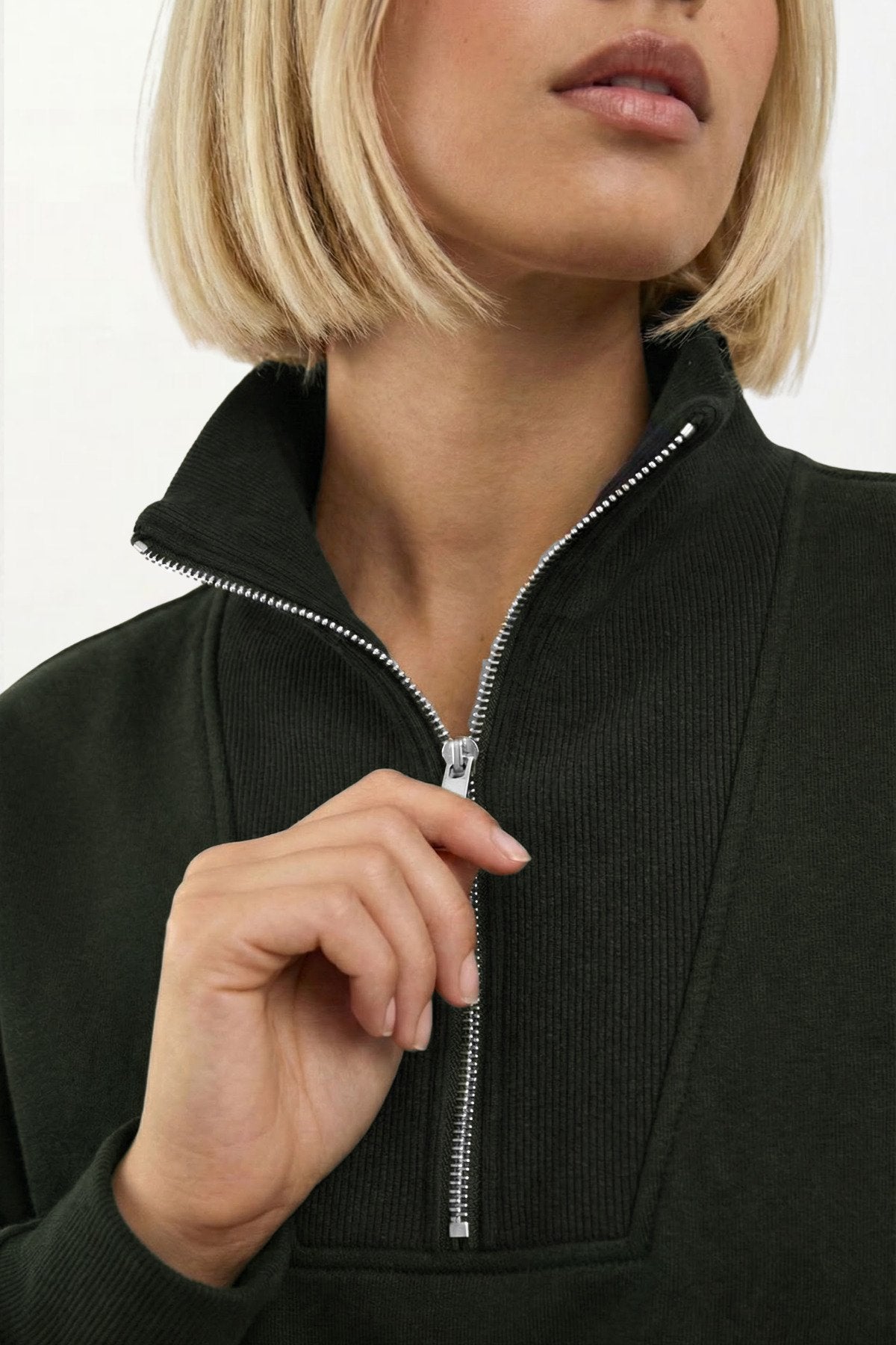 Kahve Fermuarlı Dik Yaka Yumuşak Dokulu Sweatshirt