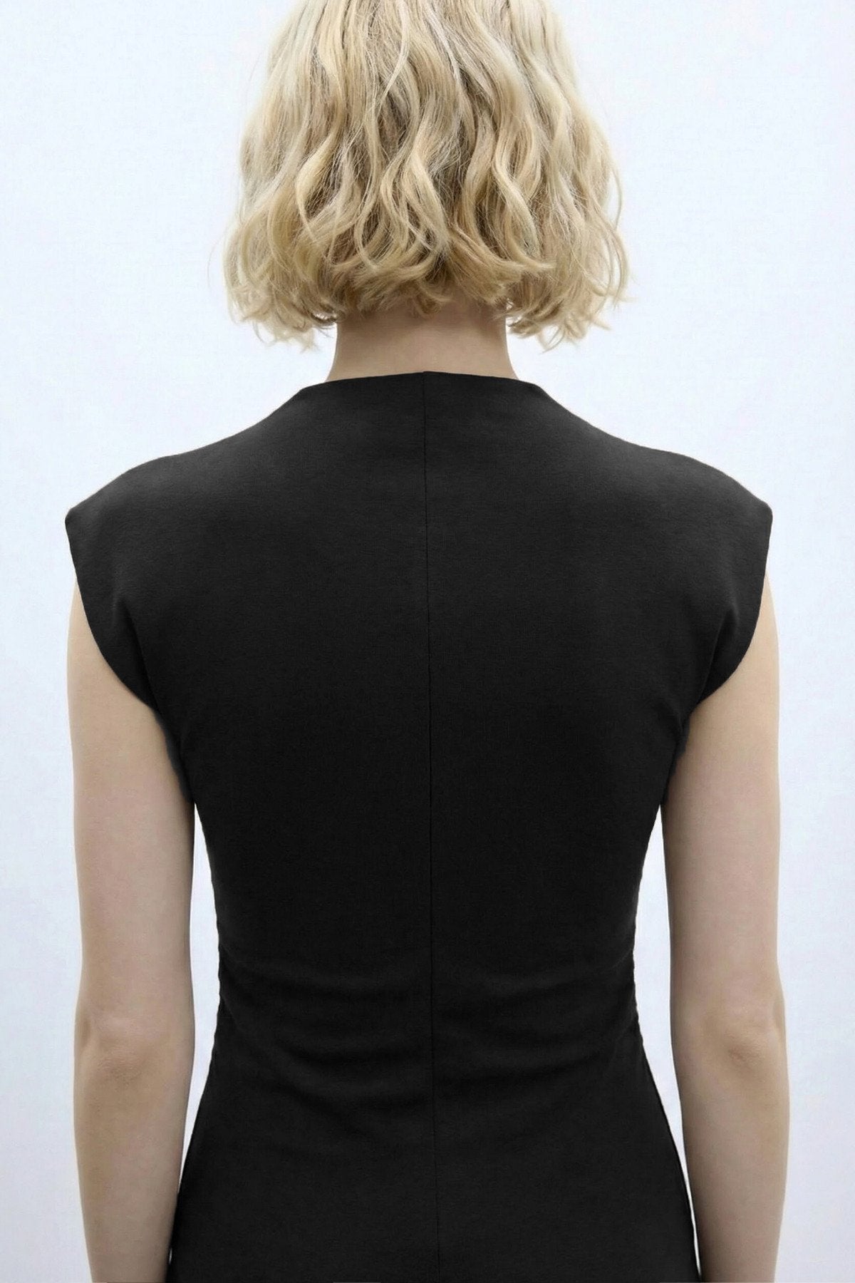 Vücüda Oturan Büzgülü Pamuk Elbise